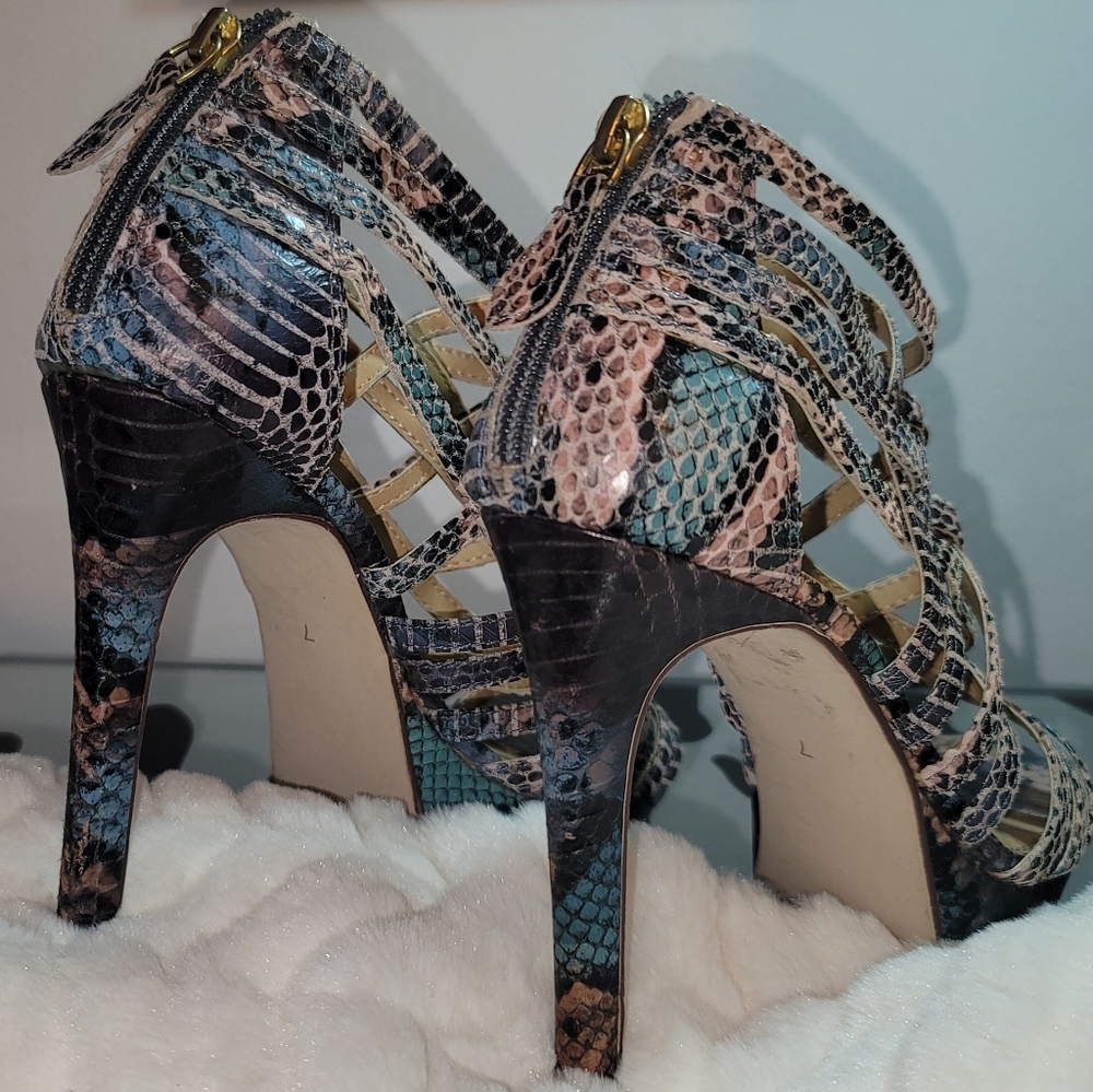 Kelsi Dagger -US 7- Womens Boa Snake🐍 Leather High Heel